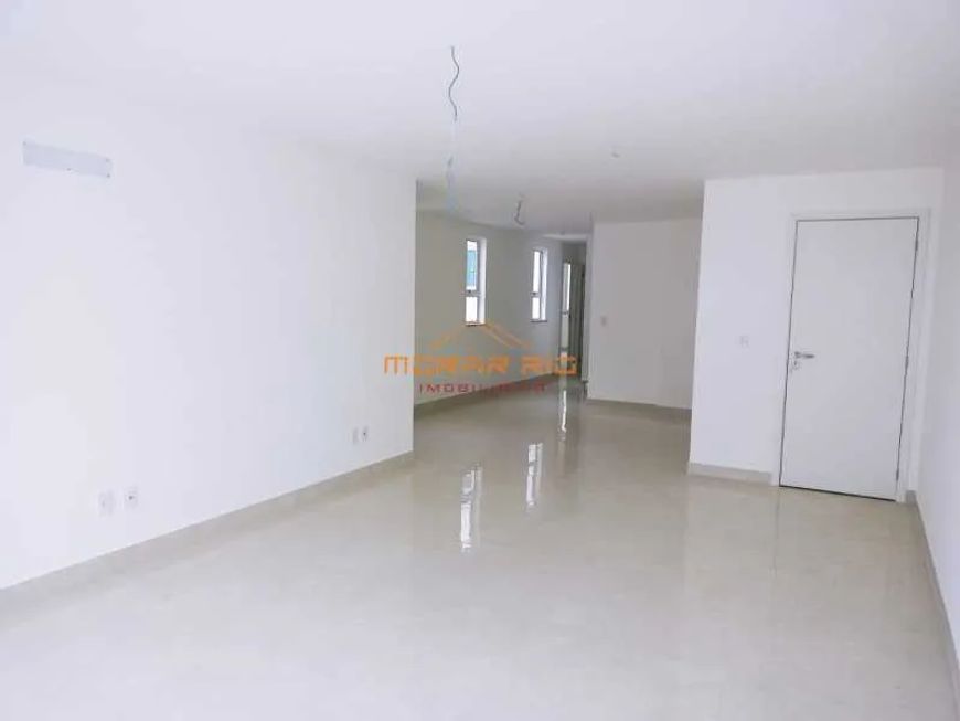 Cobertura - Linear / Residencial / Recreio dos Bandeirantes