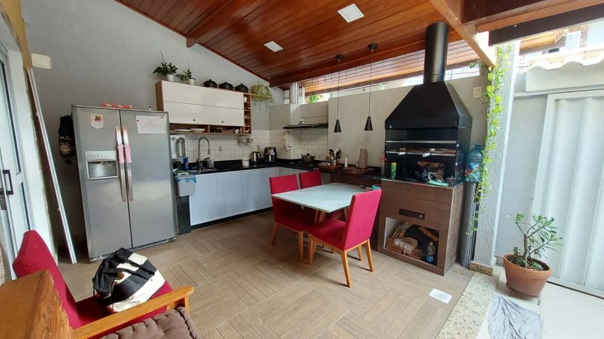 Casa no Condomínio Vale do Rio Grande