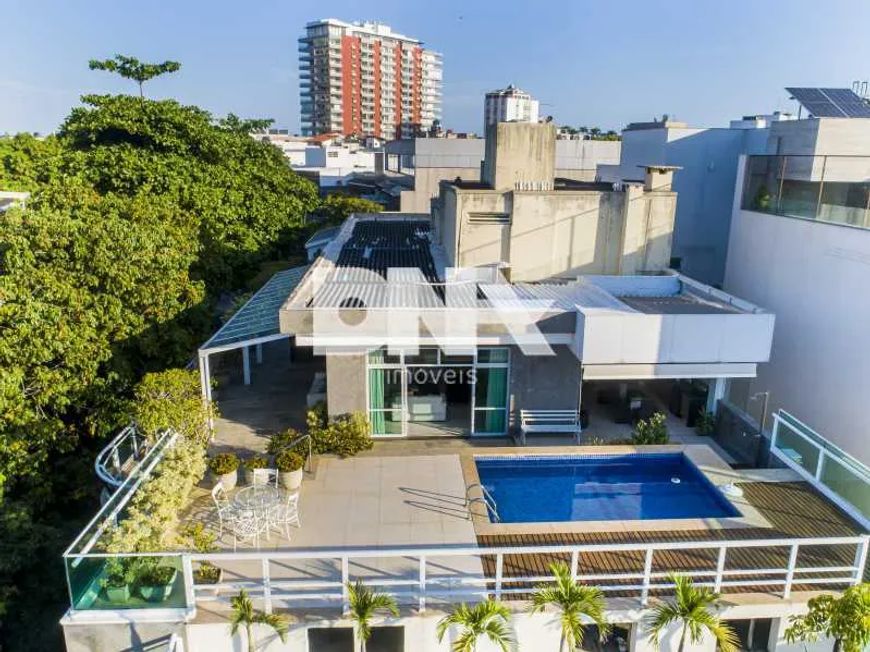 Apartamento 4 quartos no Jardim Oceânico