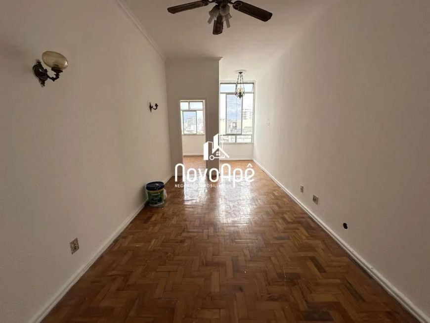 Apartamento à venda na Rua Uruguai com 2 quartos e vaga, 90m² - Tijuca