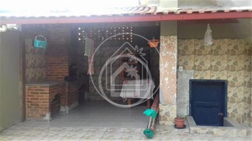 Casa 4 quartos, sendo 2 suítes