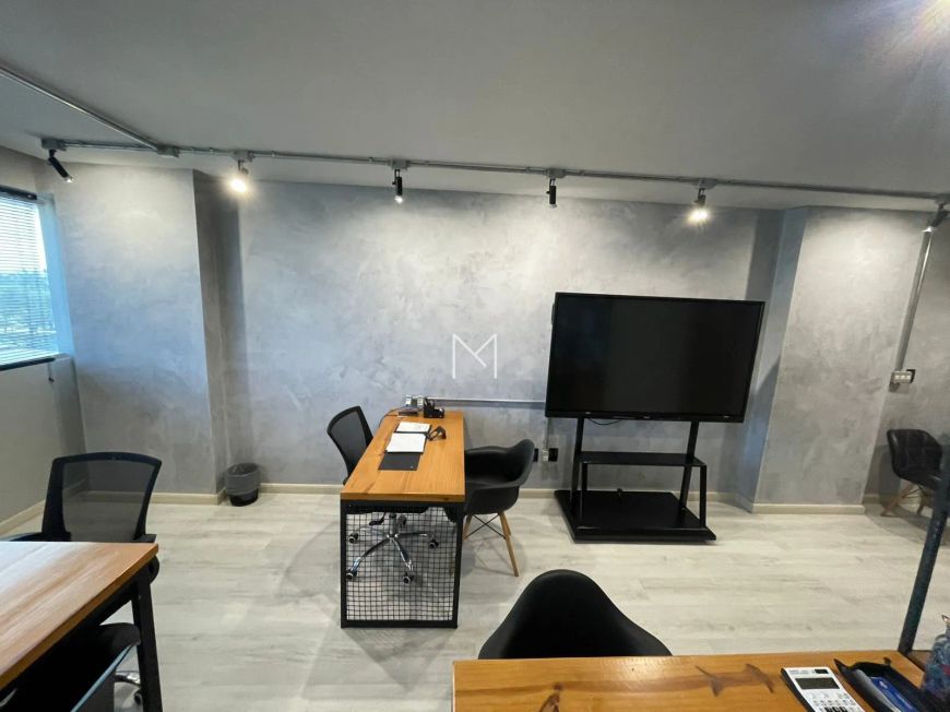SALA COMERCIAL A VENDA NO FAROL