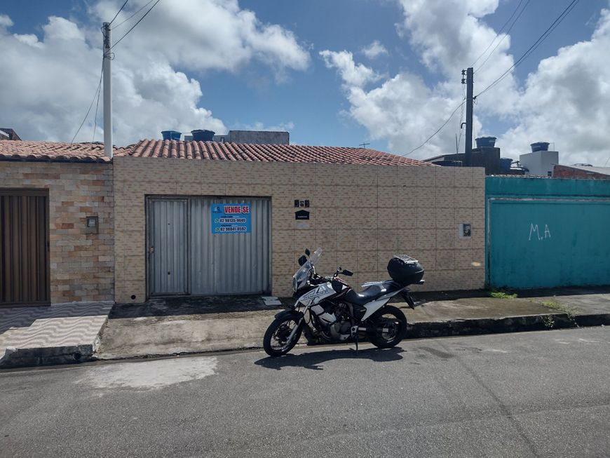 Casa para venda com 200 metros quadrados com 3 quartos em Graciliano Ramos - Maceió - Alagoas