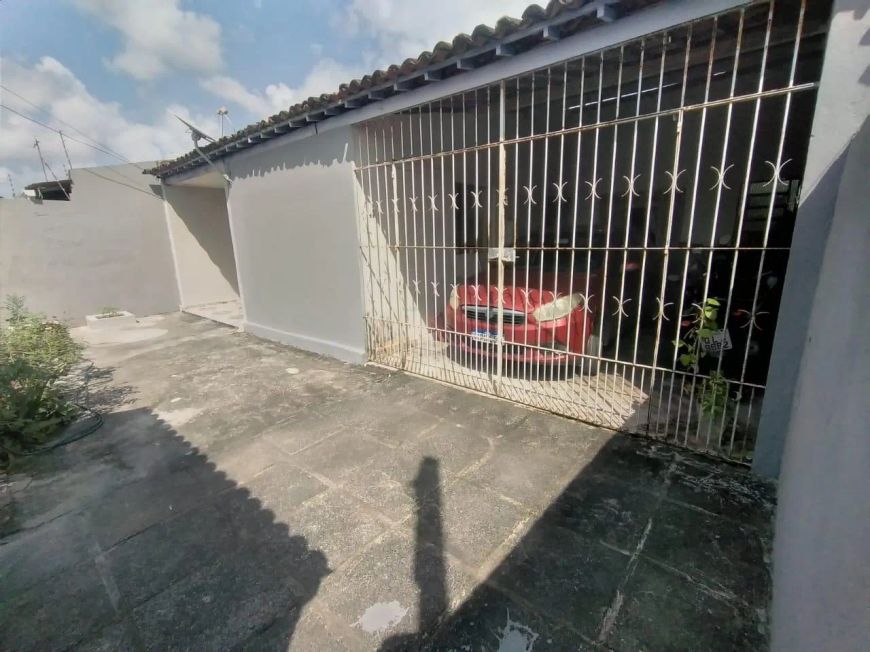 Imóvel para venda possui 150 metros quadrados com 3 quartos em Tabuleiro do Martins - Maceió - AL