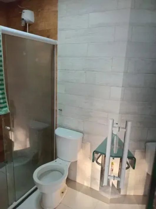 Imóvel para venda tem 220 metros quadrados com 3 quartos em Mantiquira - Duque de Caxias - RJ