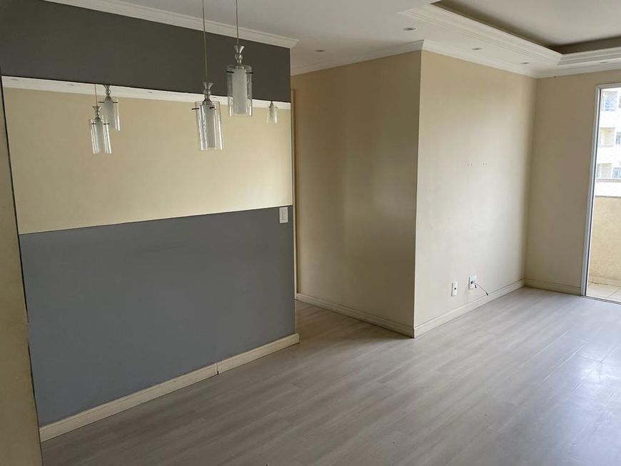 R195 - APTO. 3 QUARTOS - VITÓRIA CAXIAS