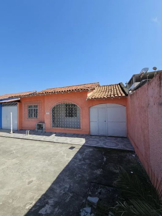 Casa para Venda em Duque de Caxias, Parque do Carmo, 2 dormitórios, 1 banheiro, 2 vagas