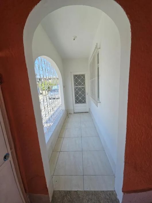 Casa para Venda em Duque de Caxias, Parque do Carmo, 2 dormitórios, 1 banheiro, 2 vagas