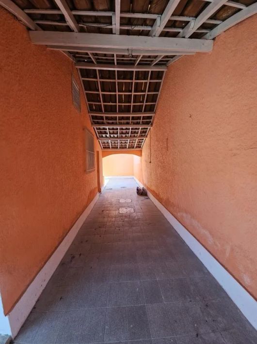 Casa para Venda em Duque de Caxias, Parque do Carmo, 2 dormitórios, 1 banheiro, 2 vagas