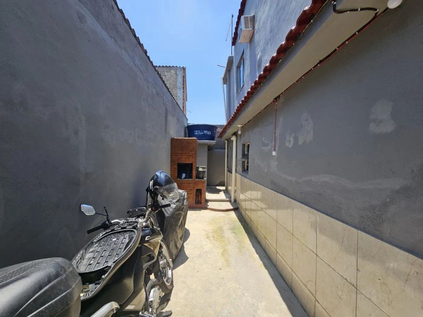 Casa / Sobrado para Venda em Duque de Caxias, Jardim Vila Nova, 2 dormitórios, 1 banheiro, 1 vaga