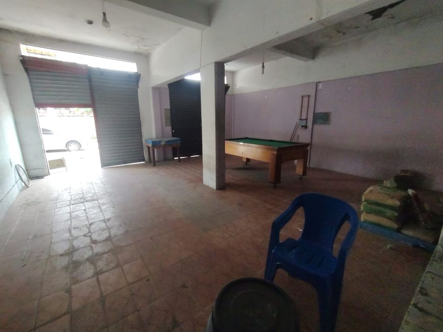 Oportunidade para Investidor, 6 lojas em Santa Cruz da Serra.