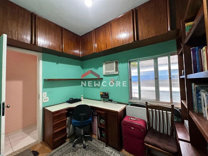 Apartamento em Avenida Perimetral Curupaiti - Jardim Vinte e Cinco de Agosto - Duque de Caxias/RJ