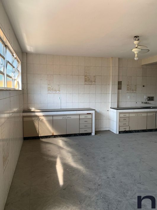 Triplex com 220m² à venda na Itatiaia