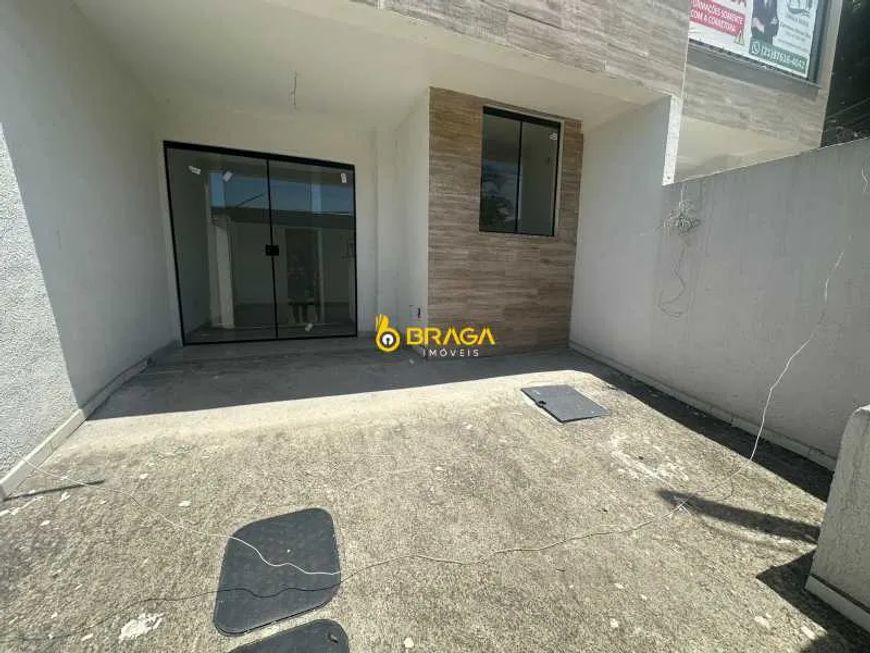 Casa de rua : Duplex / Residencial / Doutor Laureano