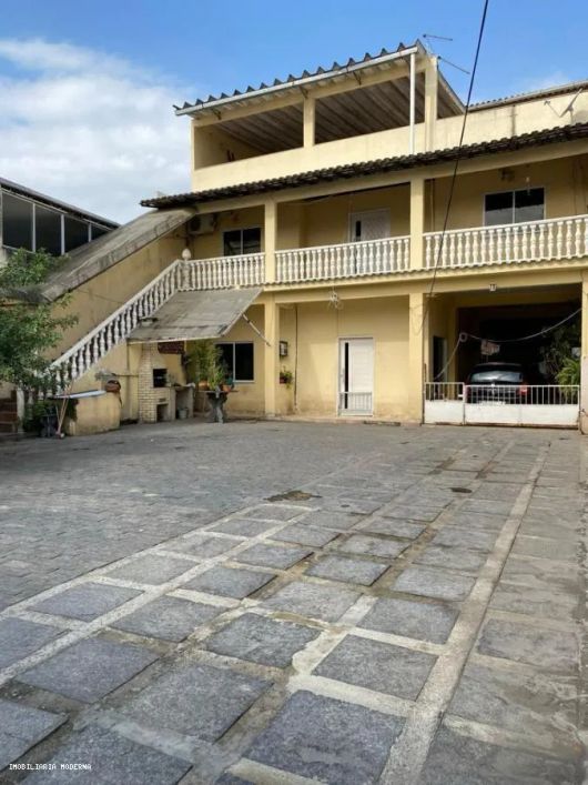Casa para Venda em Duque de Caxias, VILA MARIA HELENA, 4 dormitórios, 2 suítes, 4 banheiros, 4 vagas