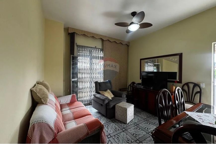 Casa Triplex de 185m² à venda por R$ 473.000,00 em Duque de Caxias!