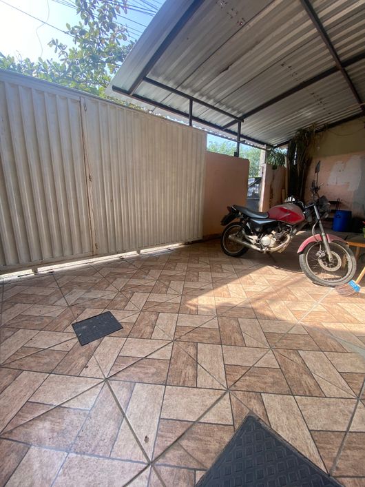 Casa de 2 quartos financiada pelo banco