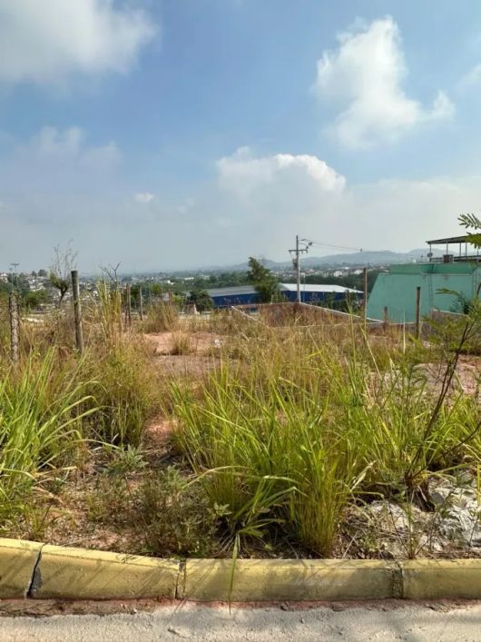 Terreno para Venda em Duque de Caxias, Parque Fluminense