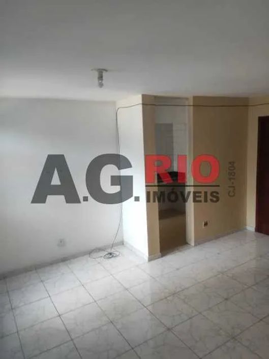 Apartamento - / Residencial / Vila Oito de Maio