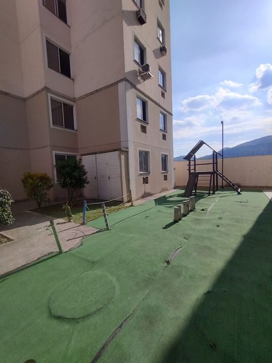 Apartamento 2 quartos e garagem, piscina