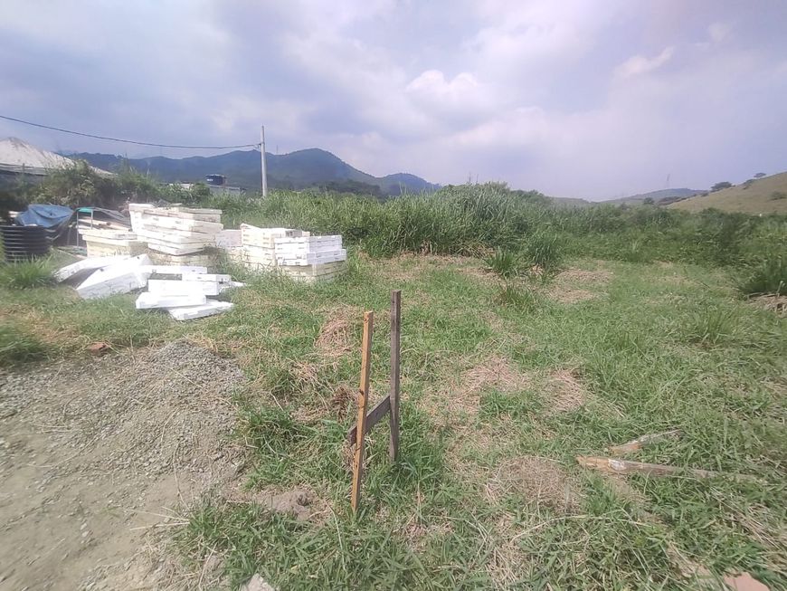 Terreno com RGI 12x30 plano – Xerem