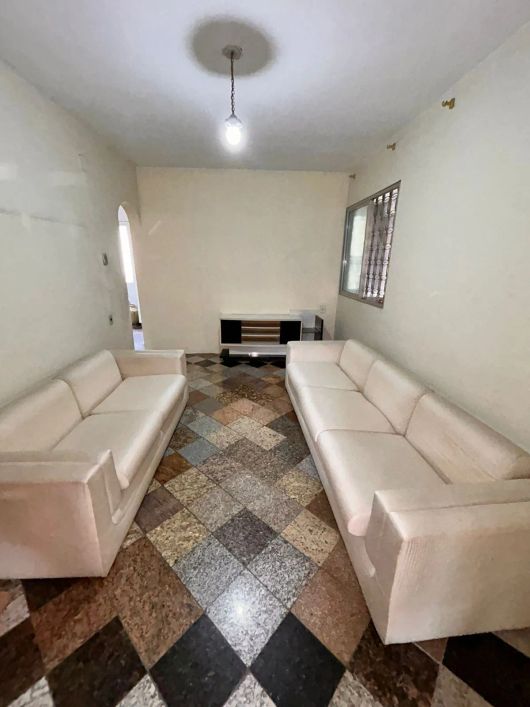 Raridade de casa Santa Cruz da Serra 3 quartos- próximo ao centro comercial.