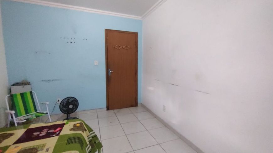Casa Duplex com 2 quartos na Chacara Arcampo.