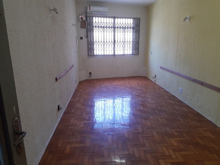 VENDO SALA 25M² - AO LADO DA ESTAÇÃO FERROVIÁRIA - CENTRO DE DUQUE DE CAXIAS