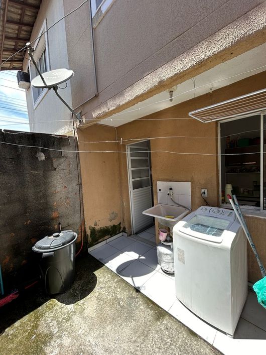 Casa de condomínio para venda com 120 metros quadrados com 2 quartos