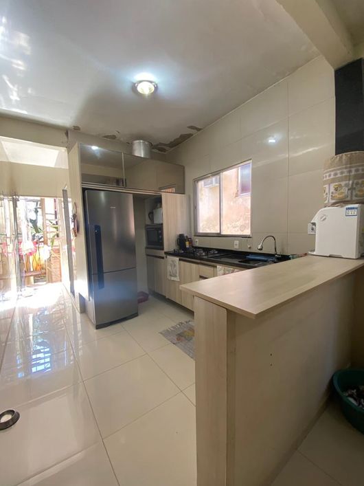 Casa 2quartos atras do Carrefour da W. Luiz