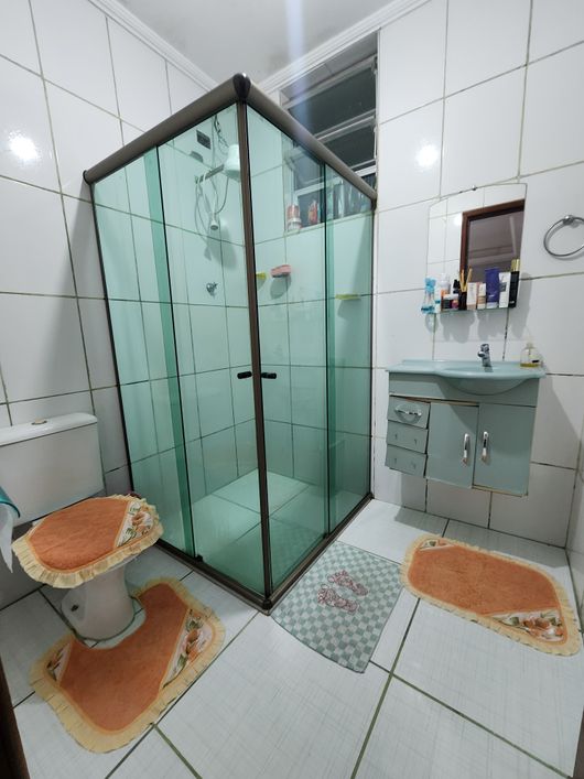 COD. 1339 Casa com quintal e vista linda de 2 quartos e garagem
