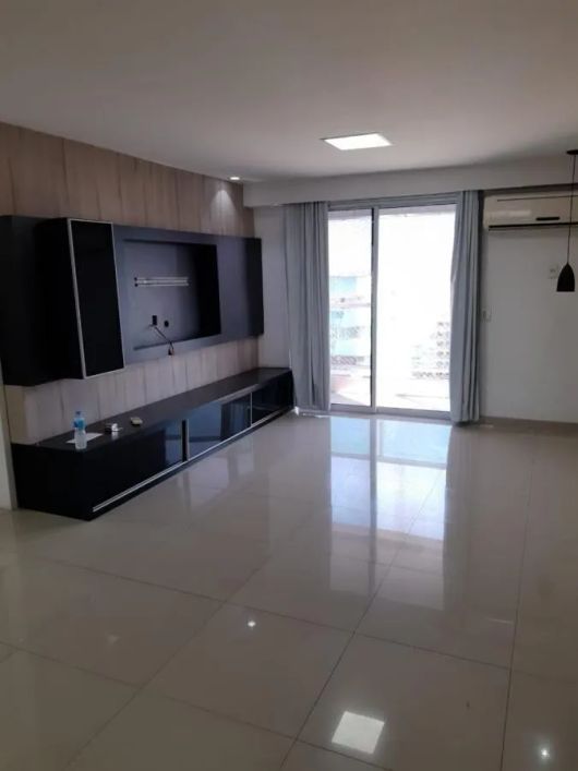 Apartamento à Venda em Jardim Vinte e Cinco de Agosto, Duque de Caxias - RJ