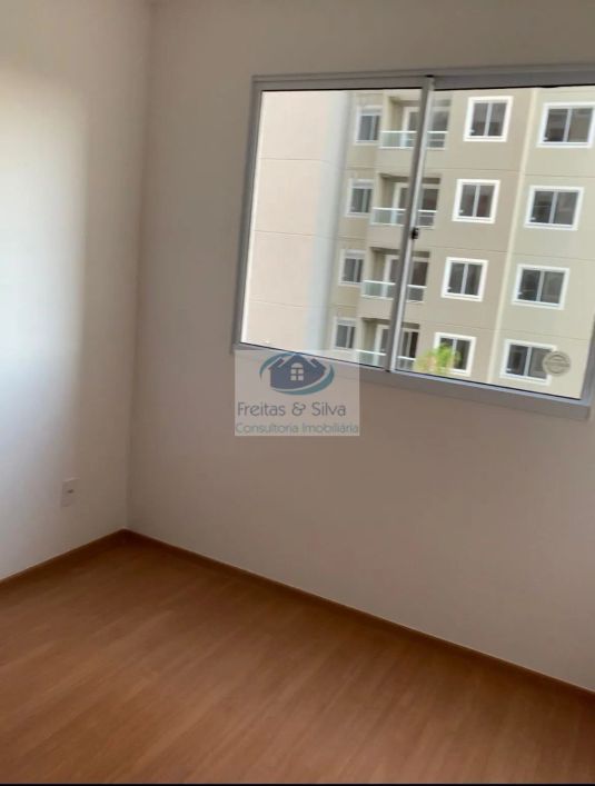 Apartamento à venda no bairro Parque Duque - Duque de Caxias/RJ