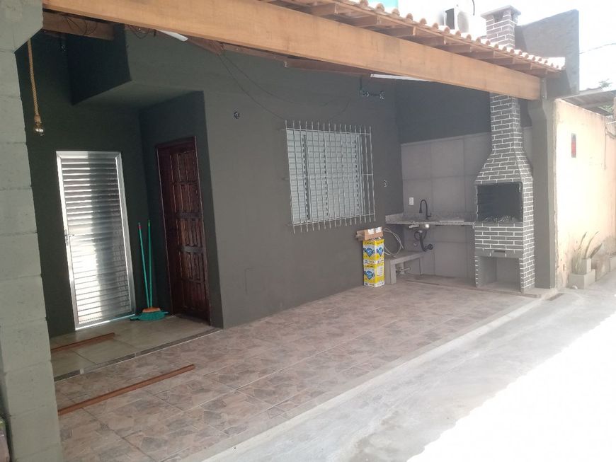 CASA AO LADO DA RODOVIÁRIA NOVA NA ITATIAIA EM CAXIAS