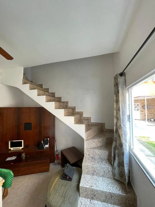 Imóvel para venda possui 80 metros quadrados com 2 quartos em Taquara - Duque de Caxias - RJ