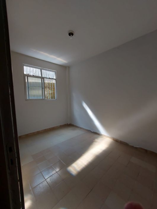 Apartamento para venda tem 73 metros quadrados com 3 quartos em Vila Paula - Duque de Caxias - RJ