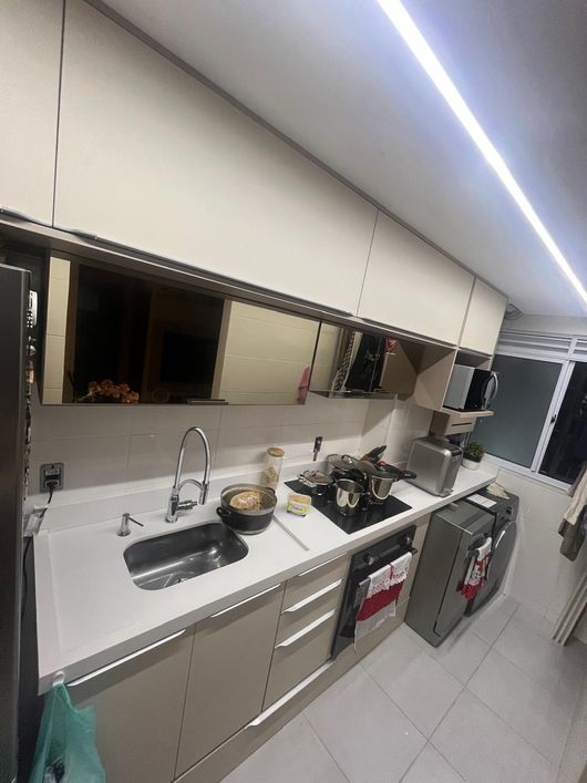 Apartamento para venda possui 48 metros quadrados com 2 quartos