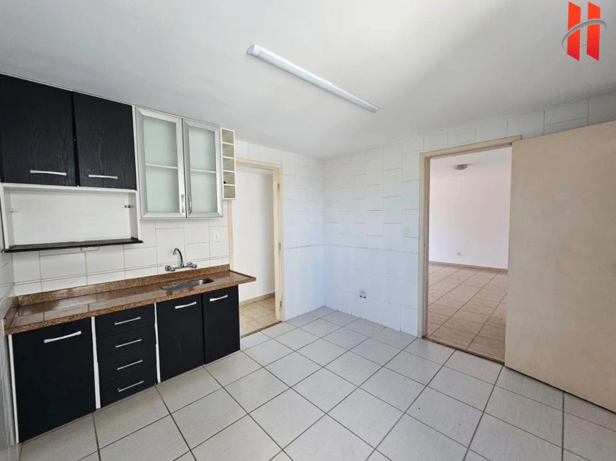 Excelente Apartamento com 110m² no Jardim 25 de Agosto.
