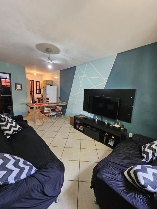 Chácara Arcampo linda casa com 2 quartos e garagem