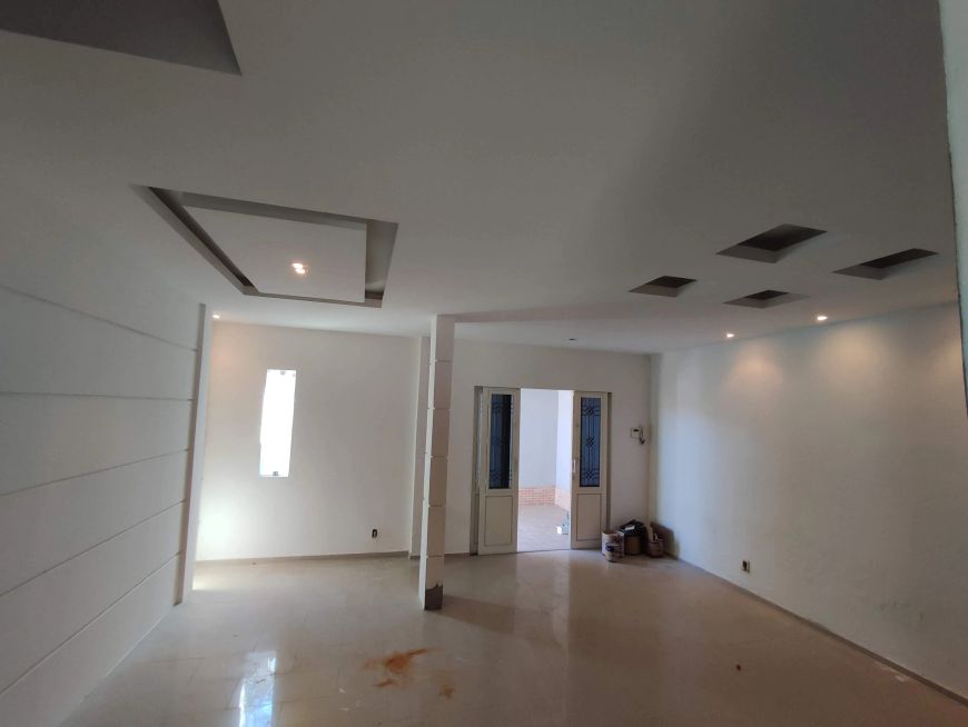 Duque de Caxias - Casa Duplex 3 quartos, 3 vagas, Bairro Laguna e Dourados