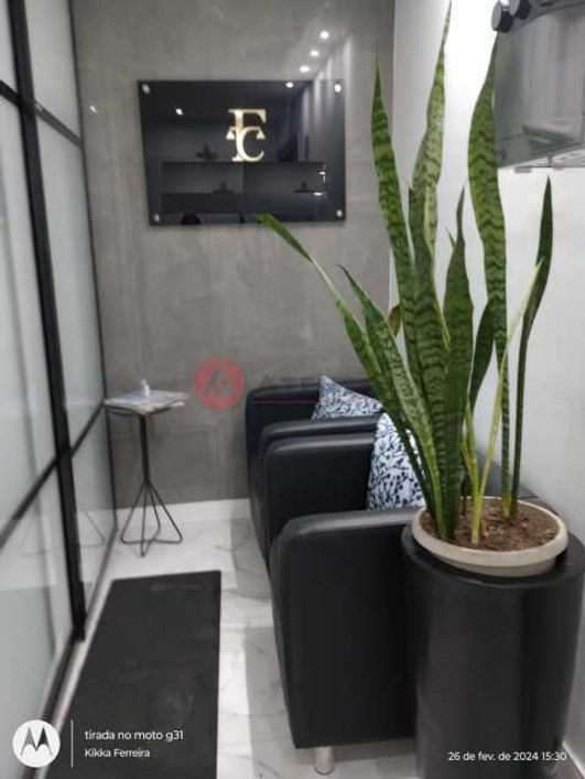 Sala - / Comercial / Centro