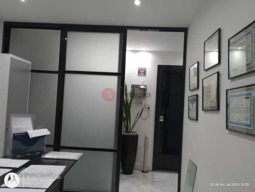 Sala - / Comercial / Centro
