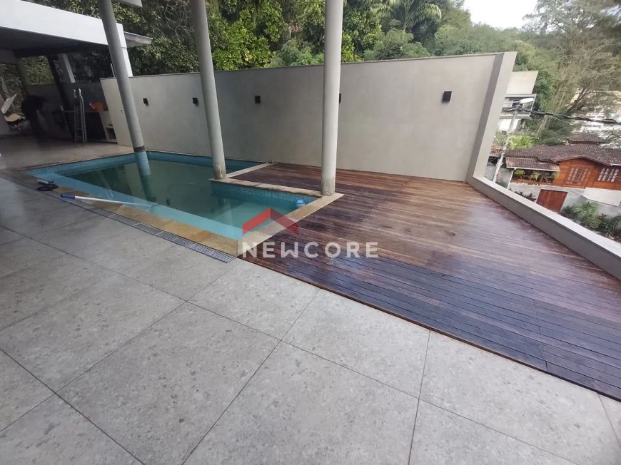 Casa de condomínio em Rua Antônio Guedes - Santo Antônio - Duque de Caxias/RJ