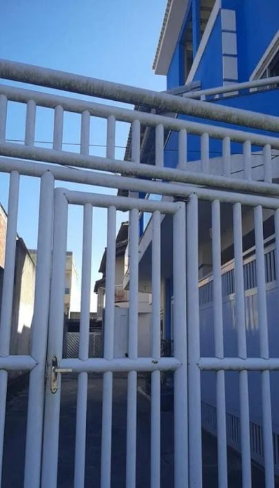 Casa à venda na Rua Uruguaiana, Parque Uruguaiana, Duque de Caxias - RJ
