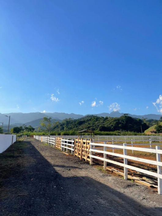 Terreno a venda no paraíso em Xerém