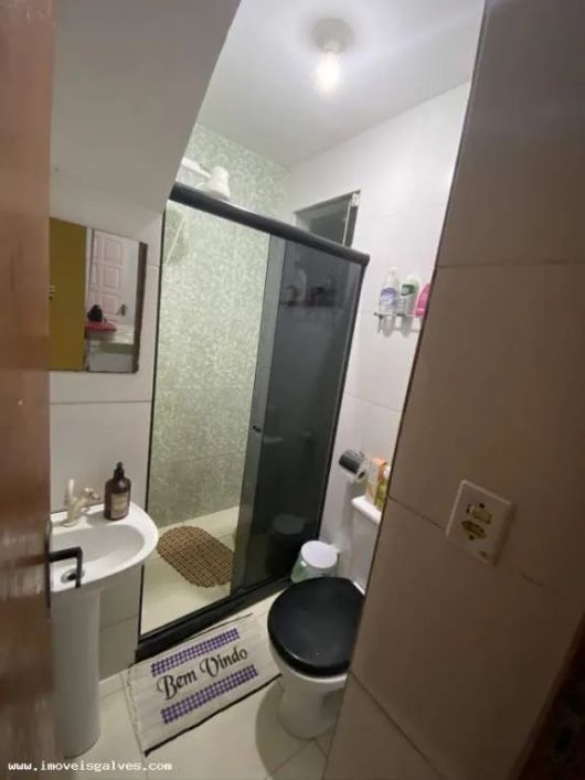 Casa duplex 2 quartos - 70m² em Saracuruna - Duque de Caxias - RJ. Contate-me ( 21 )9 9 2 4 6 2435 -