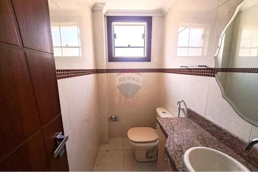 Casa Duplex à Venda em Jardim Primavera – 3 Quartos, Suíte, Quintal e 4 Vagas – R$ 850.000