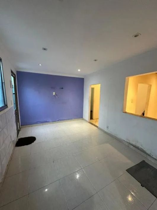 Casa 4 dormitórios ou + para Venda em Duque de Caxias, Jardim das Oliveiras, 4 dormitórios, 3 banhei