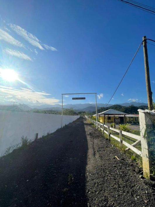 Terreno Xerem em área nobre 1.180m² planos e cercado