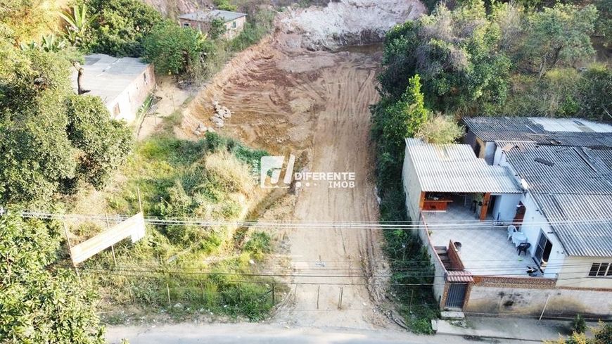 Terreno à venda, 3000 m² por R$ 300.000,00 - Chácaras Rio-Petrópolis - Duque de Caxias/RJ